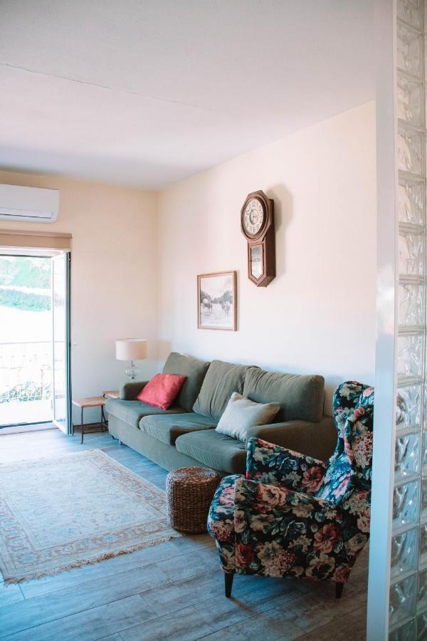 Just Like Home - Casa Antonio Em פארדס דה קורה מראה חיצוני תמונה